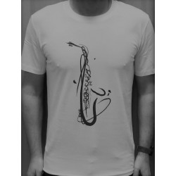 Tee-Shirt Jam, Saxophone